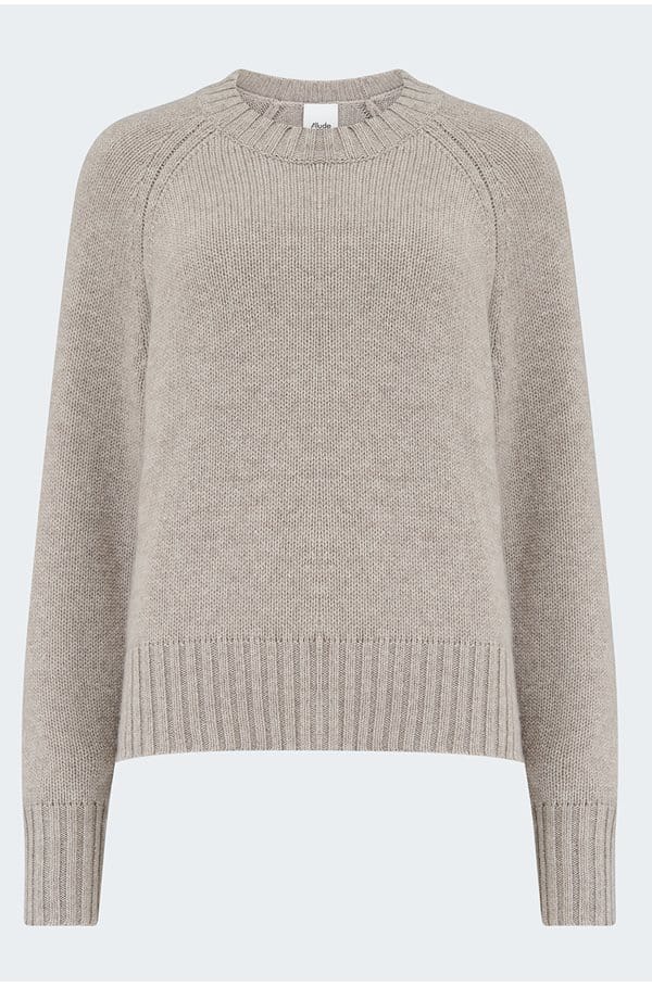 crew neck jumper in fresh pepper 