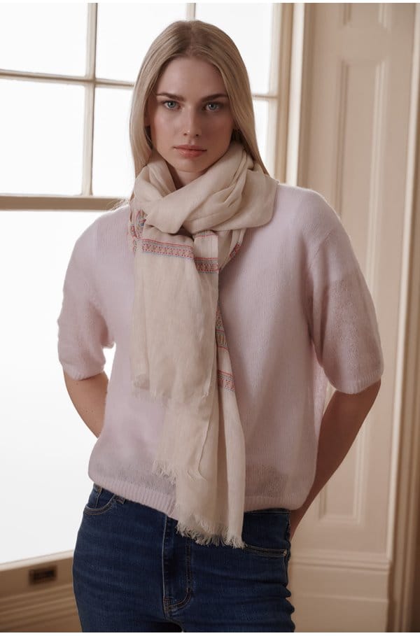 deborah scarf in beige rose