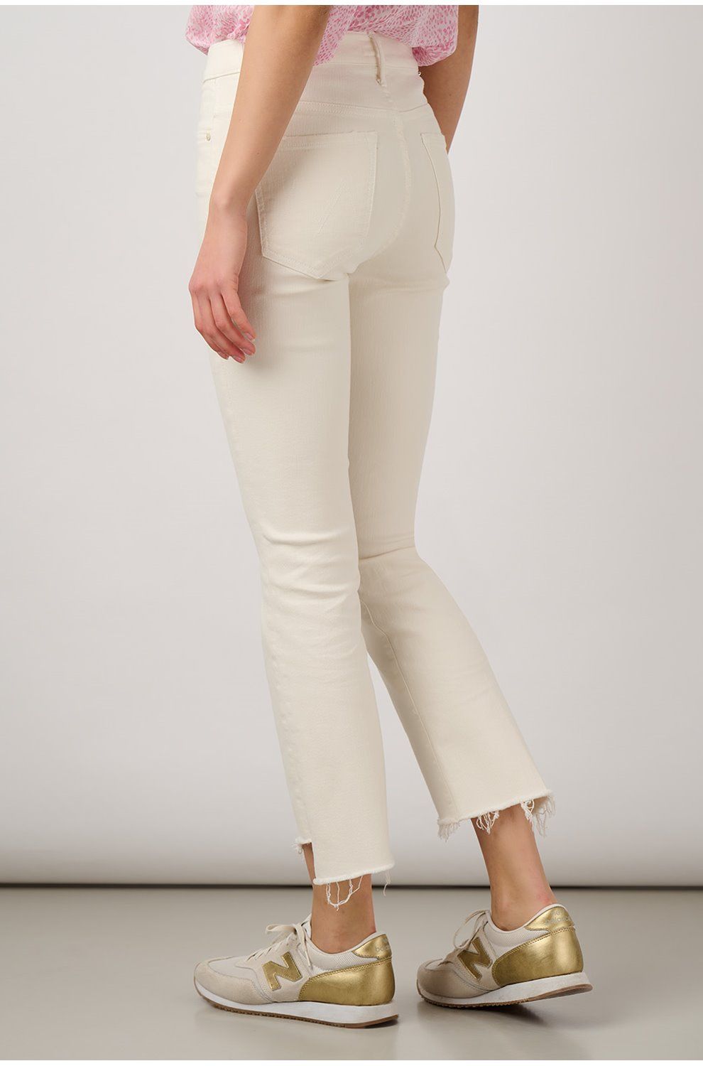 Insider Crop Fray Bootcut in Cream Puffs