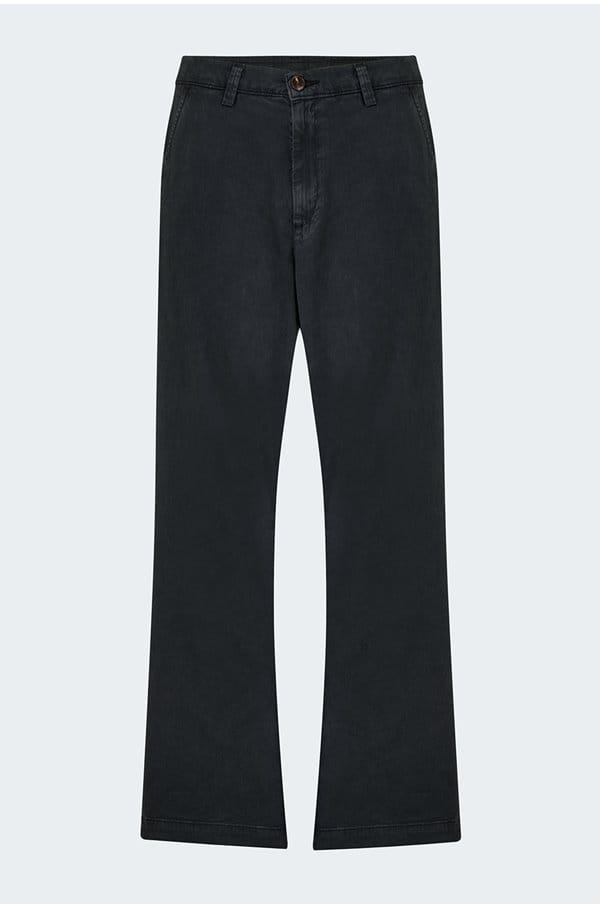 caden straight tailored trouser in sulfur black