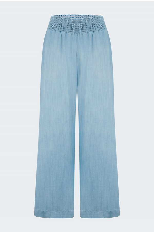 Bella Dahl Smocked Waist Trouser In Caribbean Wash In Blue